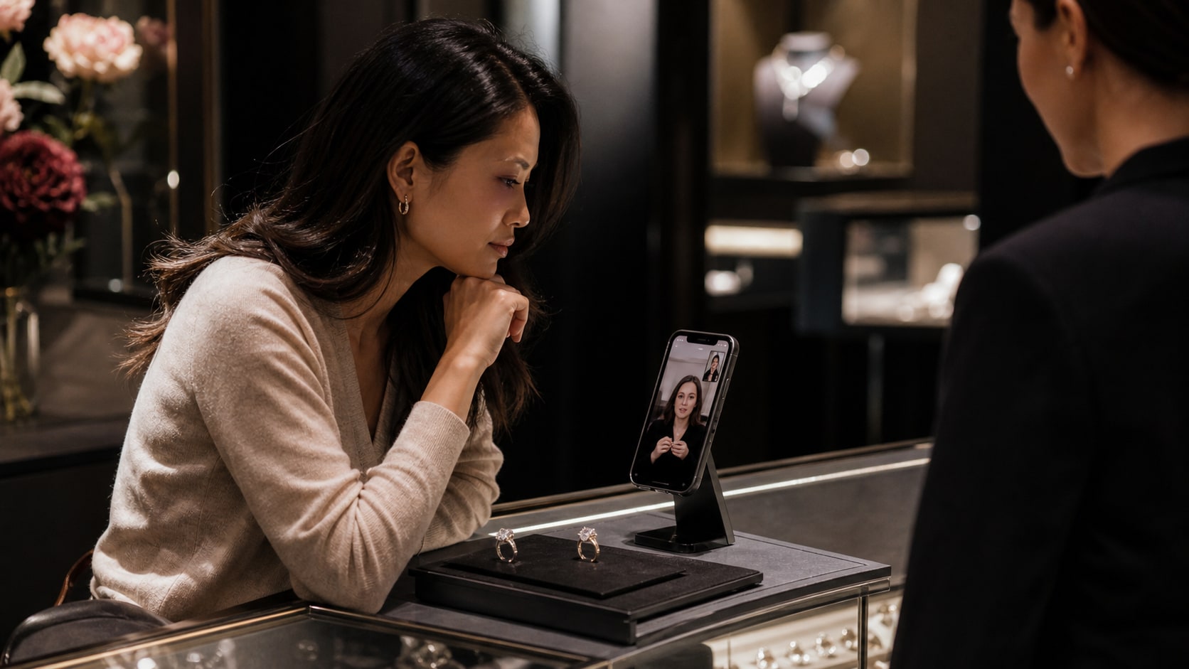 How to use buyer intent signals to trigger live video help